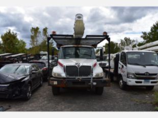 2013 Altec AA55E / 2013 International 4300 Bucket Truck