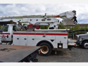 2013 Altec AA55E / 2013 International 4300 Bucket Truck