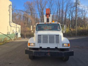 2000 International 4700 Lift-All Aerial Lift Truck