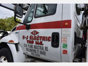 2013 Altec AA55E / 2013 International 4300 Bucket Truck