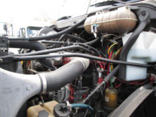 2005 Freightliner Columbia Diesel 6x4 Day Cab