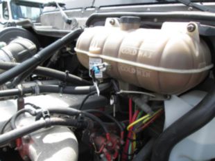 2005 Freightliner Columbia Diesel 6x4 Day Cab