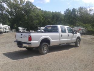 2016 Ford F250 CrewCab 4x4 Pickup Truck