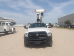 2018 Dodge 5500 Diesel 4x4 Duralift DTAS-38TS Bucket Truck