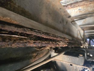 2000 International 4700 Lift-All Aerial Lift Truck