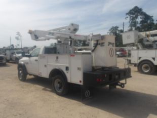 2018 Dodge 5500 Diesel 4x4 Duralift DTAS-38TS Bucket Truck