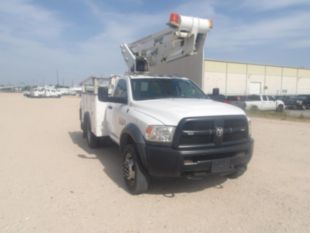 2018 Dodge 5500 Diesel 4x4 Duralift DTAS-38TS Bucket Truck