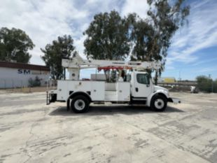 2018 Freightliner M2106 4x2 Terex C4047 Digger Derrick