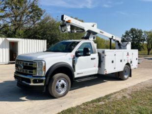 2024 Ford F550 4x4 Versalift SST-36-NE Bucket Truck