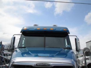 2009 Freightliner Columbia Diesel 6x4 Flat Top sleeper Tractor