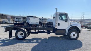 2015 Freightliner M2106 4x4 Cab & Chassis