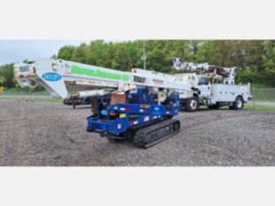 2016 Skylift Versalift VST-52 Mini Tracked Bucket with Trailer