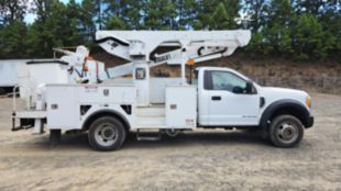 2017 Ford F550 4x4 Versalift VST-47-MHI Bucket Truck