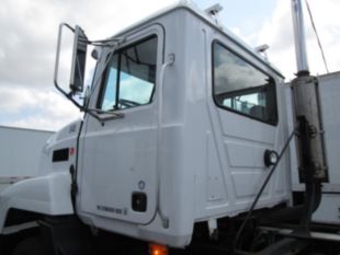 2003 Mack CH613 Diesel 6x4 Day Cab Tractor