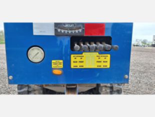 2016 Skylift Versalift VST-52 Mini Tracked Bucket with Trailer