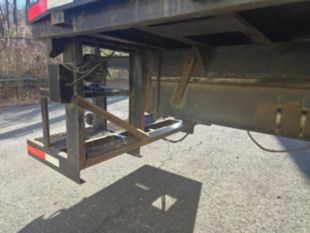 2000 International 4700 Lift-All Aerial Lift Truck