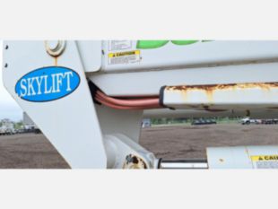 2016 Skylift Versalift VST-52 Mini Tracked Bucket with Trailer