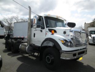 2011 Int'l Diesel 6x4 Extended Cab 7500 Tractor