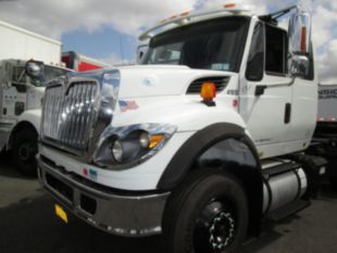 2011 Int'l Diesel 6x4 Extended Cab 7500 Tractor