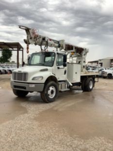 2017 Freightliner M2106 4x4 Terex C4047 Digger Derrick