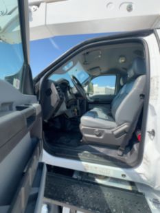2019 Ford F750 4x2 Versalift VO-455-MHI Bucket Truck