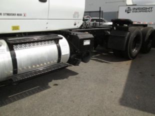 2011 Int'l Diesel 6x4 Extended Cab 7500 Tractor
