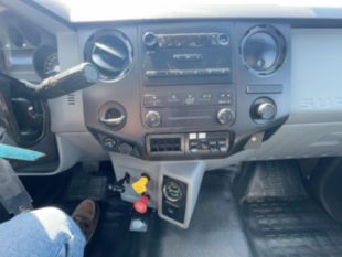 2019 Ford F750 4x2 Versalift VO-455-MHI Bucket Truck