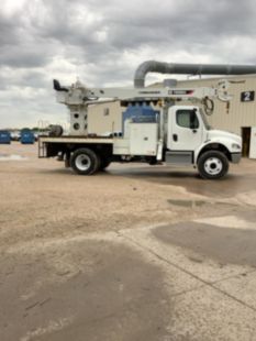2017 Freightliner M2106 4x4 Terex C4047 Digger Derrick