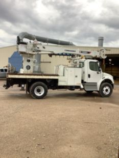 2017 Freightliner M2106 4x4 Terex C4047 Digger Derrick