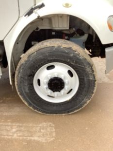 2017 Freightliner M2106 4x4 Terex C4047 Digger Derrick