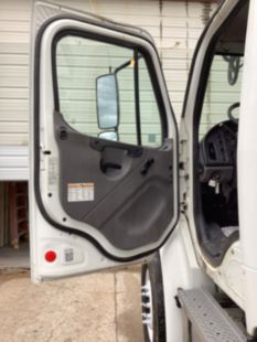 2017 Freightliner M2106 4x4 Terex C4047 Digger Derrick