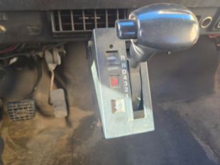 2000 International 4700 Lift-All Aerial Lift Truck