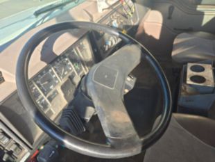 2000 International 4700 Lift-All Aerial Lift Truck