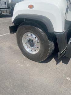 2015 Freightliner 114SD 8x6 National 14127H Boom Truck