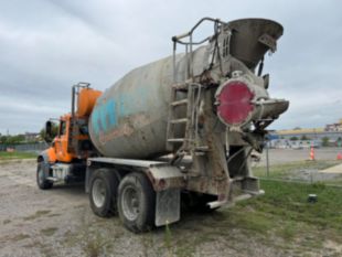 2017 Mack Granite GU713 Tandem Axle Concrete Truck