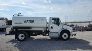 2017 Freightliner M2106 4x2 2022 Load King 2500 Gallon Water Truck