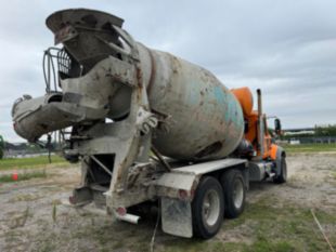 2017 Mack Granite GU713 Tandem Axle Concrete Truck