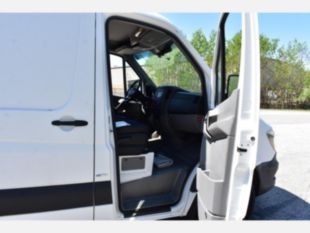 2016 Mercedes 3500 Sprinter Van Diesel 4x2 Versalift TEL-29-I Bucket Truck