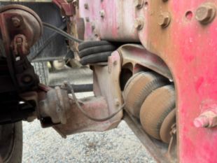 2007 Oshkosh S Series 6x6 Quad-Axle Concrete Mixer Truck