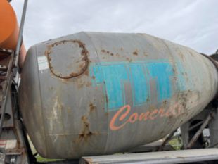 2017 Mack Granite GU713 Tandem Axle Concrete Truck