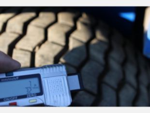 2005 Skylift MD-33 Plus Mini Digger Derrick W/Trailer