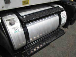 2011 Int'l Diesel 6x4 Extended Cab 7500 Tractor