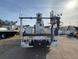 Versalift VTP-40-NE Cable Placer on 2019 Ford F750 4x2