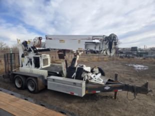 2017 SDP EZ-Hauler 5500 Tracked Digger Derrick with Trailer