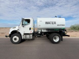 2016 Freightliner M2106 4x4 Load King 2000 Gallon Water Truck