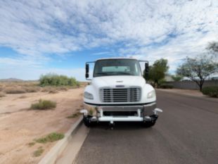 2016 Freightliner M2106 4x4 Load King 2000 Gallon Water Truck