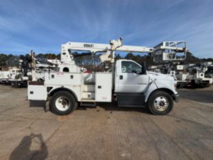 Versalift VTP-40-NE Cable Placer on 2019 Ford F750 4x2