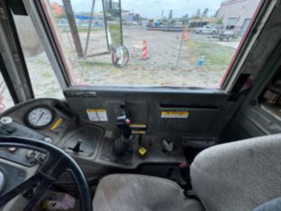2007 Oshkosh S Series 6x6 Quad-Axle Concrete Mixer Truck