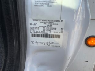 Versalift VTP-40-NE Cable Placer on 2019 Ford F750 4x2