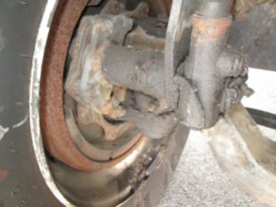 2011 Int'l Diesel 6x4 Extended Cab 7500 Tractor